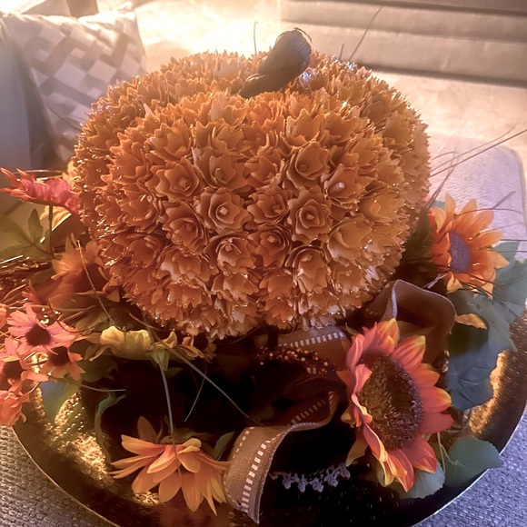 Autumn Floral Pumpkin Centerpiece